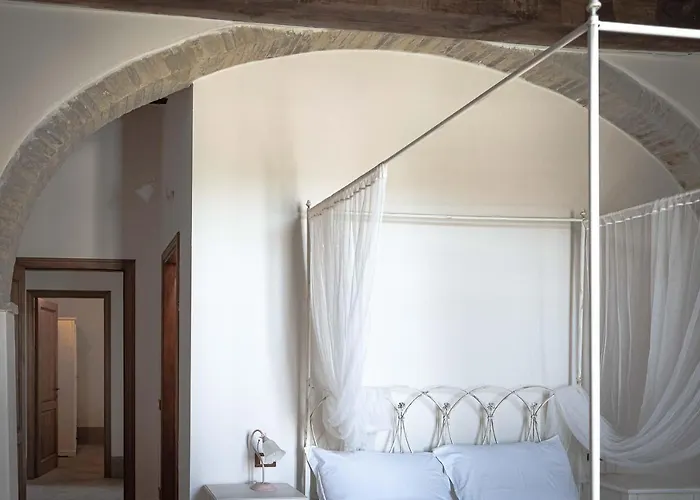 Exclusive With Pool Borgo Pian Di Sala 圣吉米纳诺